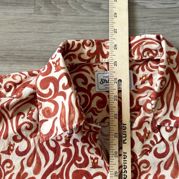 RARE Pokémon x Original Stitch Limited Release Slugma Button Up Hawaiian Shirt M - Picture 3 of 5